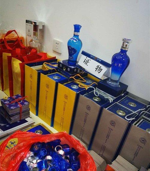 深圳警方破獲一宗假冒知名品牌白酒注冊商標案，刑拘7人！