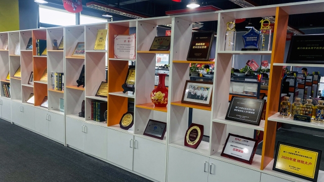 十多年發展榮譽滿滿 一品威客屢獲認可