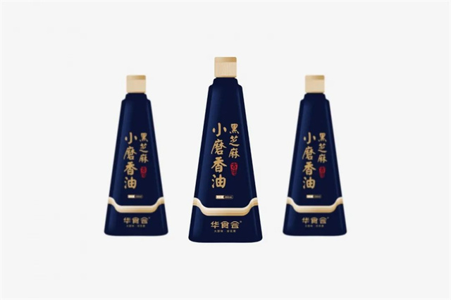 深耕快消餐飲品牌全案策劃設計，從業10余年的他立足廣州，服務全國