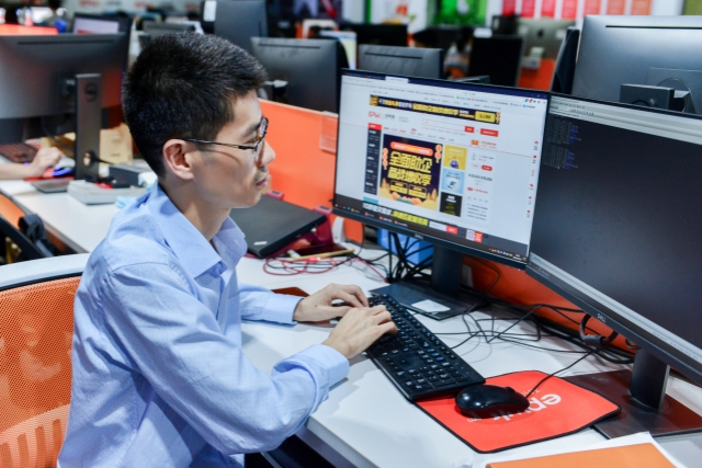 一品威客以技術(shù)創(chuàng)新賦能 深化AI多場(chǎng)景應(yīng)用